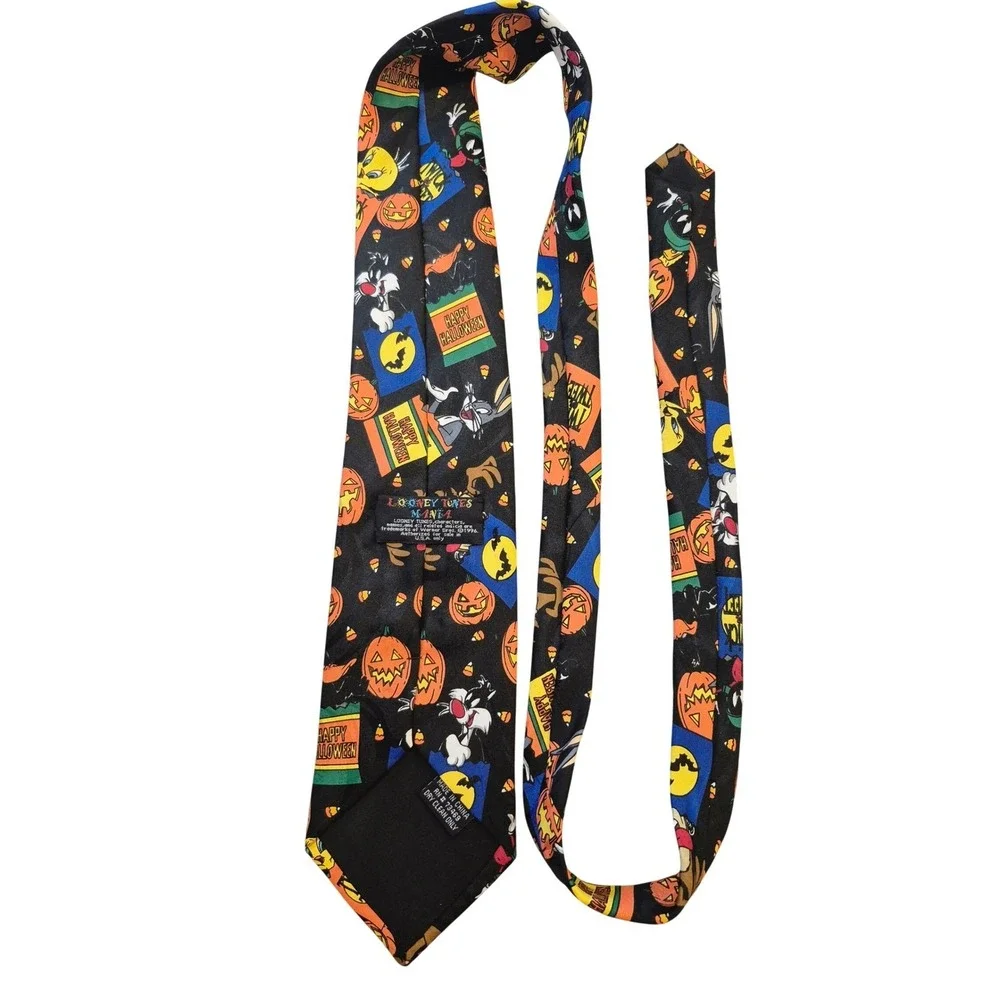 Vintage Looney‎ Tunes Tie 1996 Mantla Bugs Bunny Halloween Novelty Necktie
